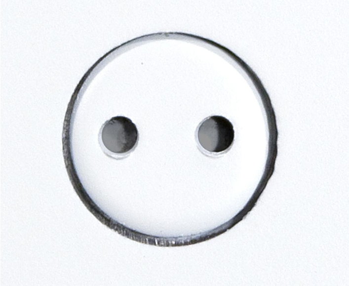 Pestillo de leva de cabeza de llave inglesa.